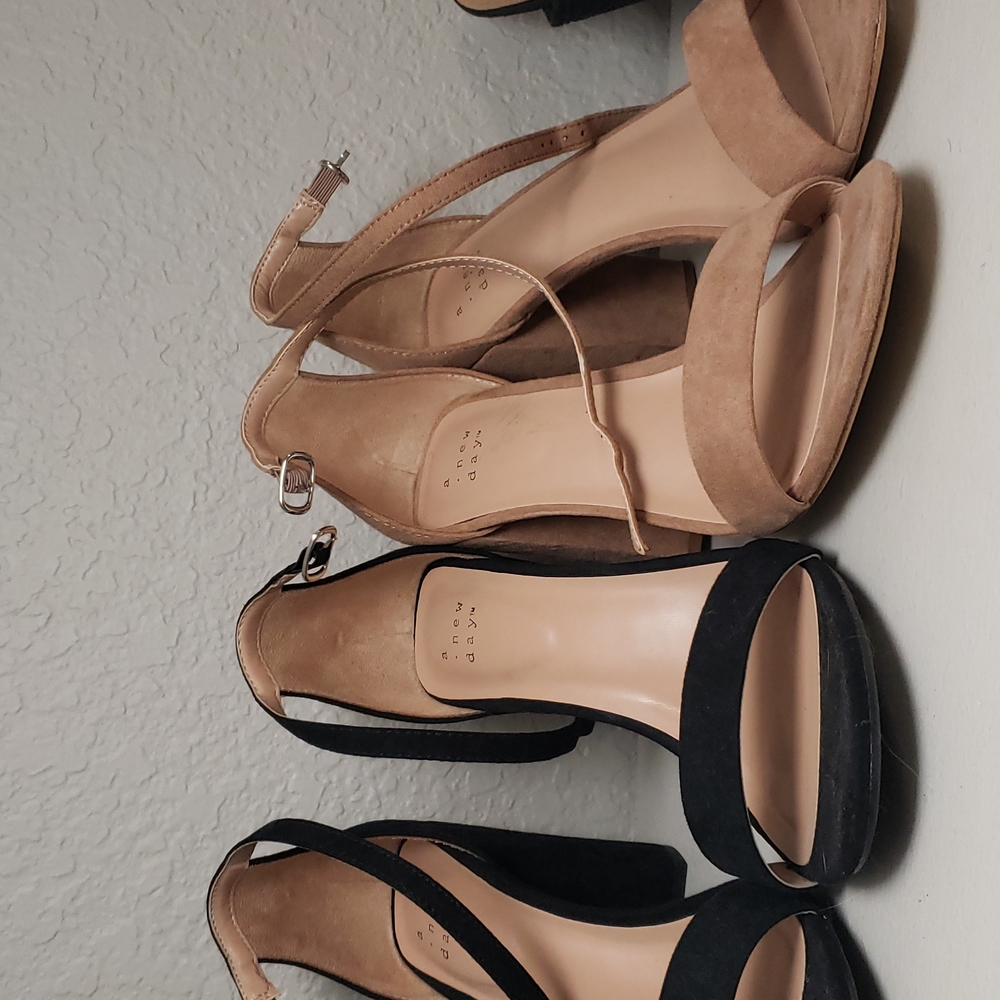 Brand new heels. Never worn. They are size 8W (wide)